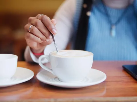 Popularna kawa dużo taniej w Biedronce