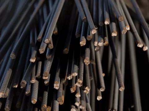 Złom stalowy cienki i gruby