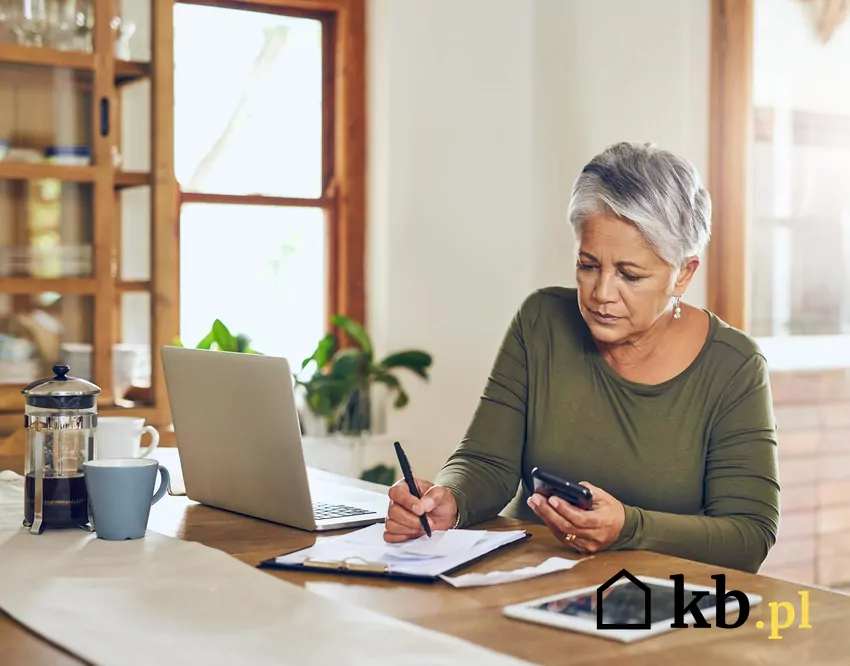 W niektórych przypadkach ponowne przeliczenie emerytury po kilku latach pracy może zwiększyć świadczenie nawet o kilkaset złotych miesięcznie emeryt