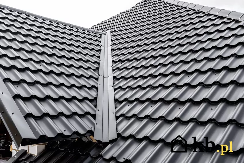 dach w domu jednorodzinnym