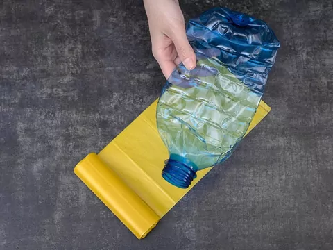 Koniec z kolejkami do butelkomatu