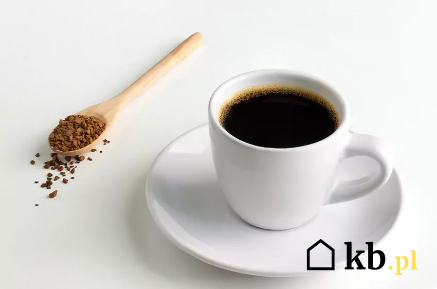 Kawa zaparzona w filiżance