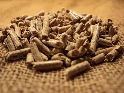 Zakup taniego pelletu złej jakości