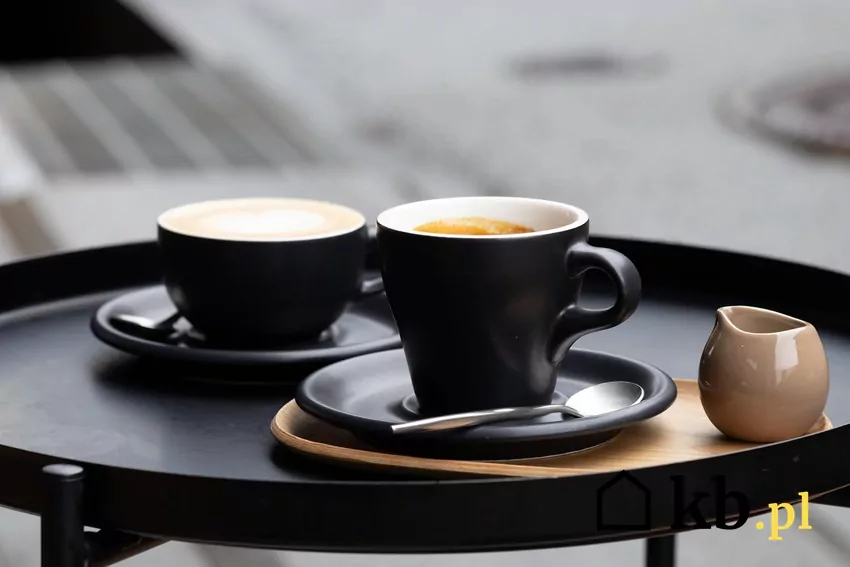 Kawa zaparzona w filiżance