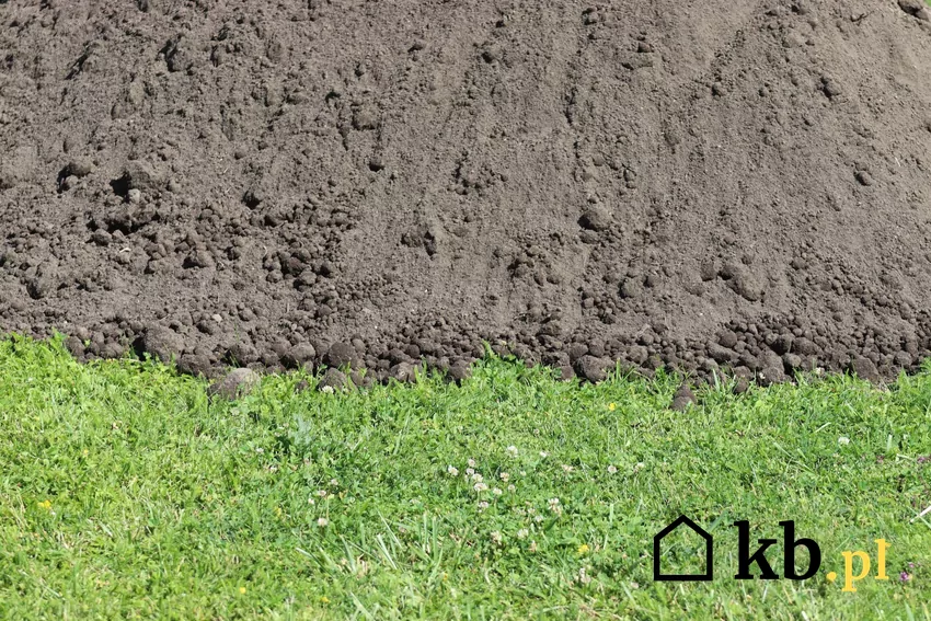 ziemia do budowy