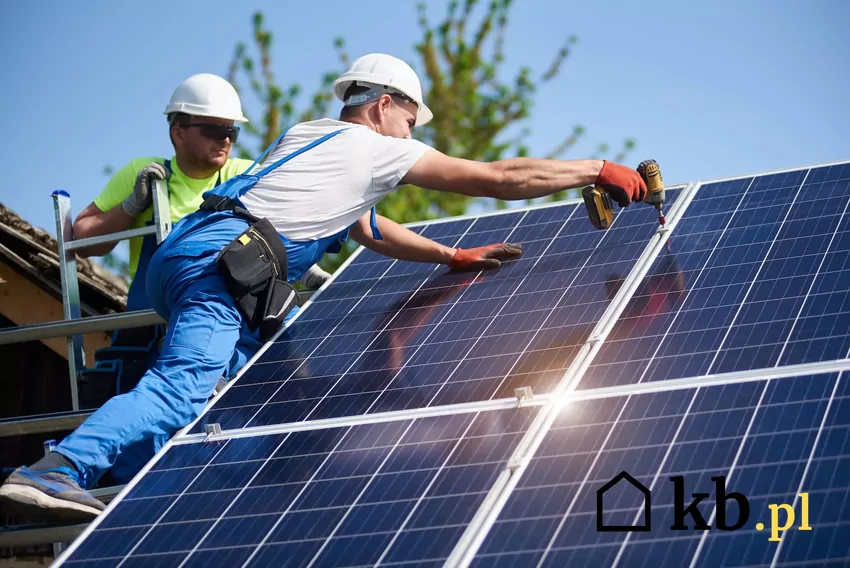 instalacja paneli PV