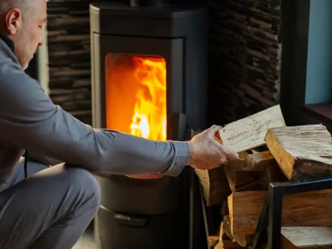 Różnice w cenach w składach drewna