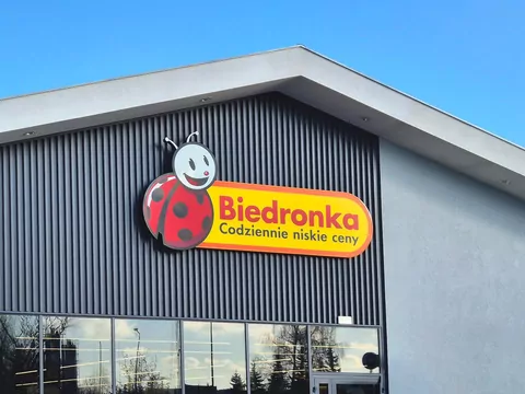 Ocena pracowników w sklepach Biedronka