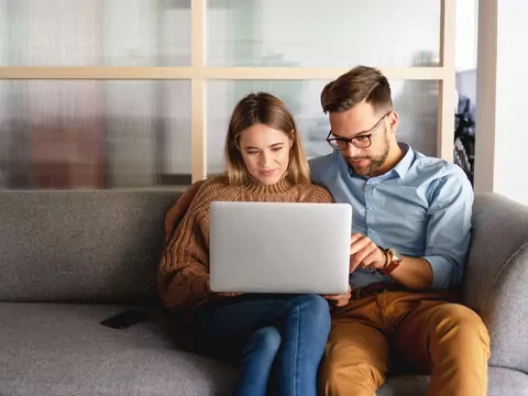 Podatek od darowizny między małżonkami