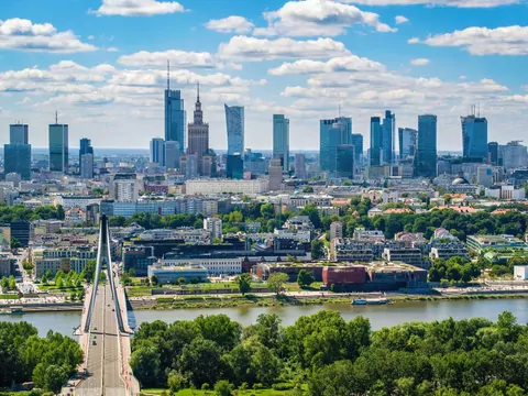 Wyburzają cztery wieżowce z Warszawy