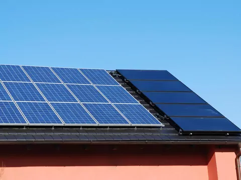 Montaż PV i kolektorów na jednym dachu