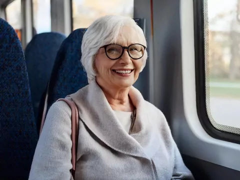 Darmowa komunikacja miejska dla seniorów