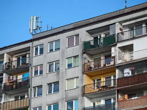 Kto zapłaci za remont starego balkonu?