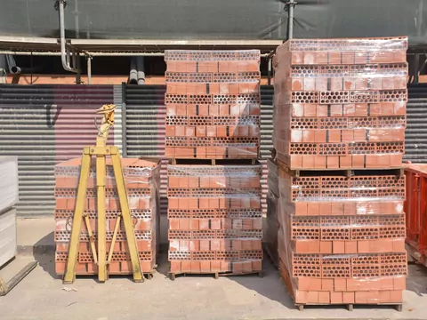 Pustak ceramiczny czy silikat - porównanie