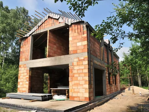 Praktyczny poradnik budowy domu