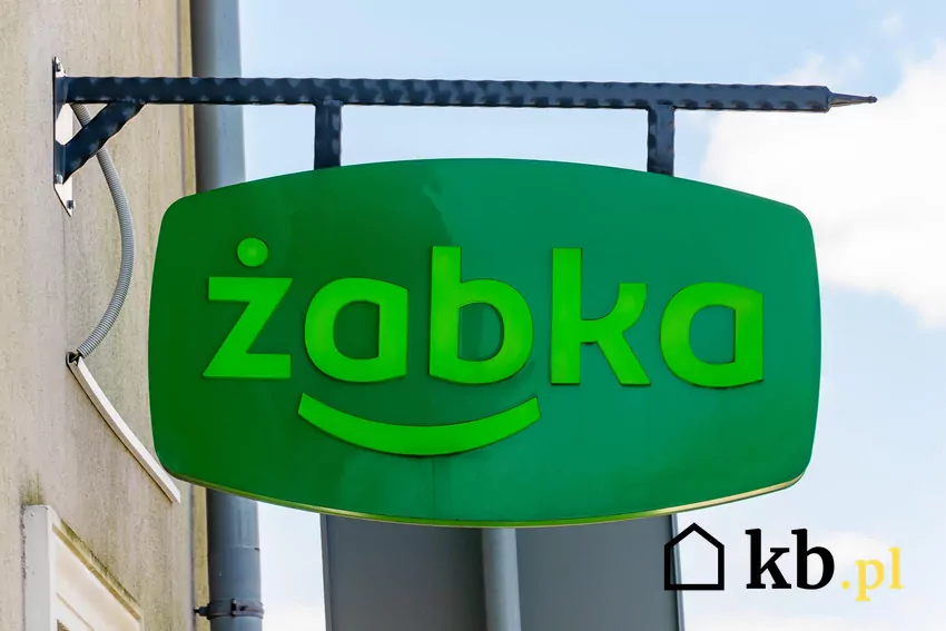 Nowy sklep Żabka w Warszawie robi wrażenie Logo sklepu Żabka