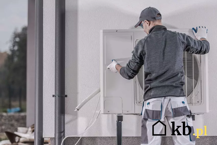 Instalacja zewnętrznej jednostki pompy