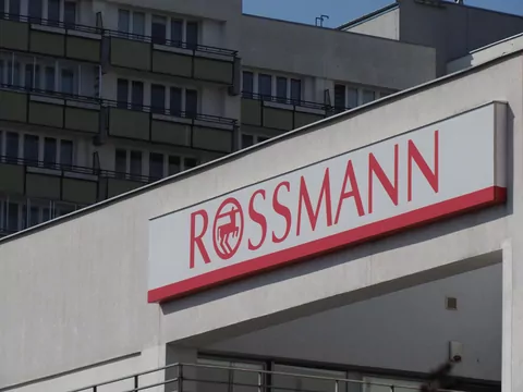 Promocja na serum do twarzy w Rossmannie