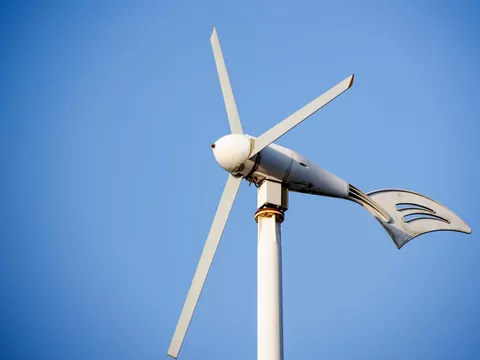 Maszt czy turbina - porównanie