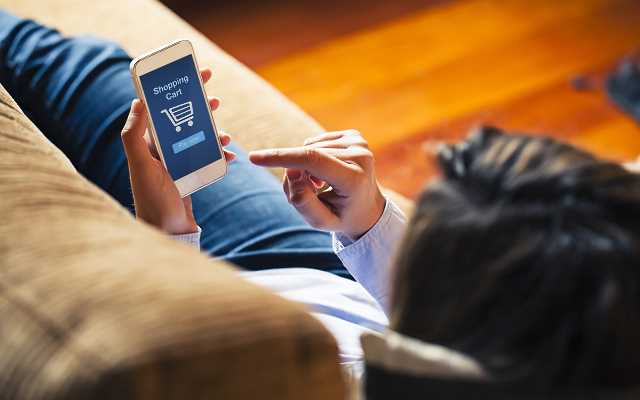 Zakupy przez aplikację mobilną - dlaczego warto?