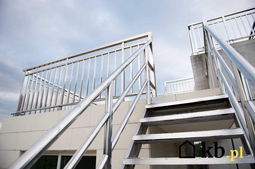 Schody metalowe czy też schody stalowe na zewnątrz, a także polecane schody stalowe wewnętrzne i ich zalety i wady