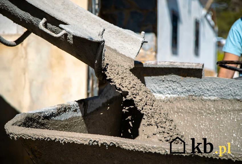 Używana betoniarka na budowie, a także na co zwrócić uwagę kupując używane betoniarki, najważniejsze informacje krok po kroku