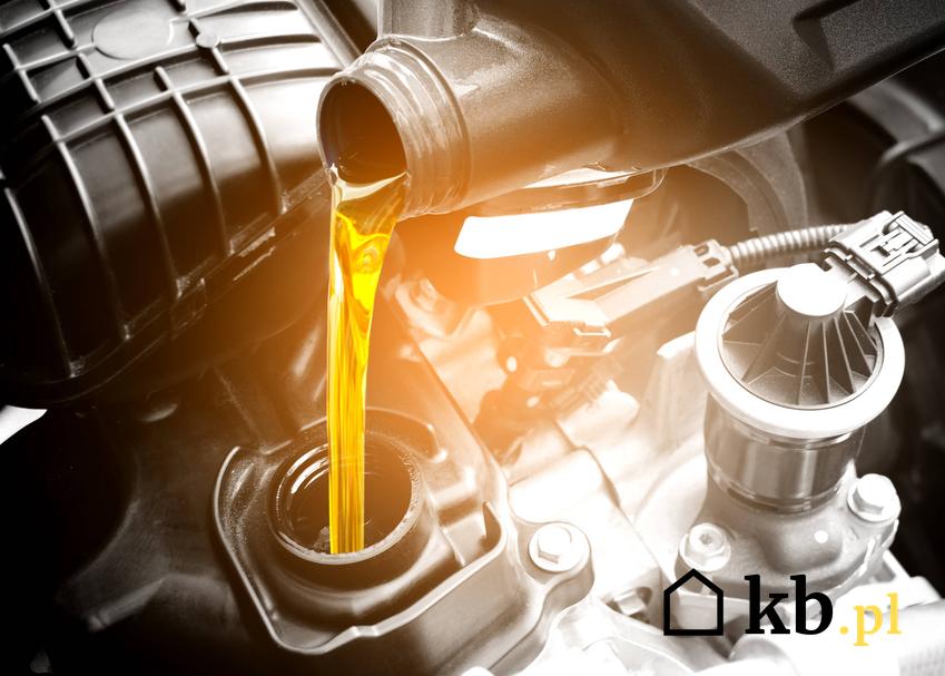 Wlewanie oleju do silnika, a także jaki olej do silnika wybrać, rodzaje i zastosowanie