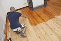 Olejowanie podłogi drewnianej krok po kroku - poradnik praktyczny