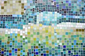 Mozaika szklana - interesujący element aranżacji wnętrza