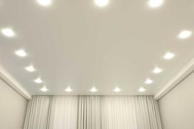 Halogeny sufitowe, LED i nie tylko - rodzaje, ceny, montaż i inne porady