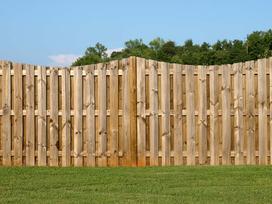 Panele ogrodzeniowe drewniane - ceny, opinie, zastosowanie, sposób montażu
